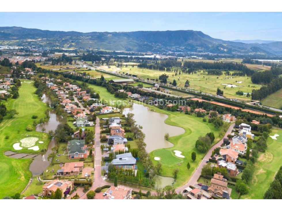 LOTE EN CONJUNTO APOSENTOS 1013 m2 VISTA PANORAMICA — foto 6