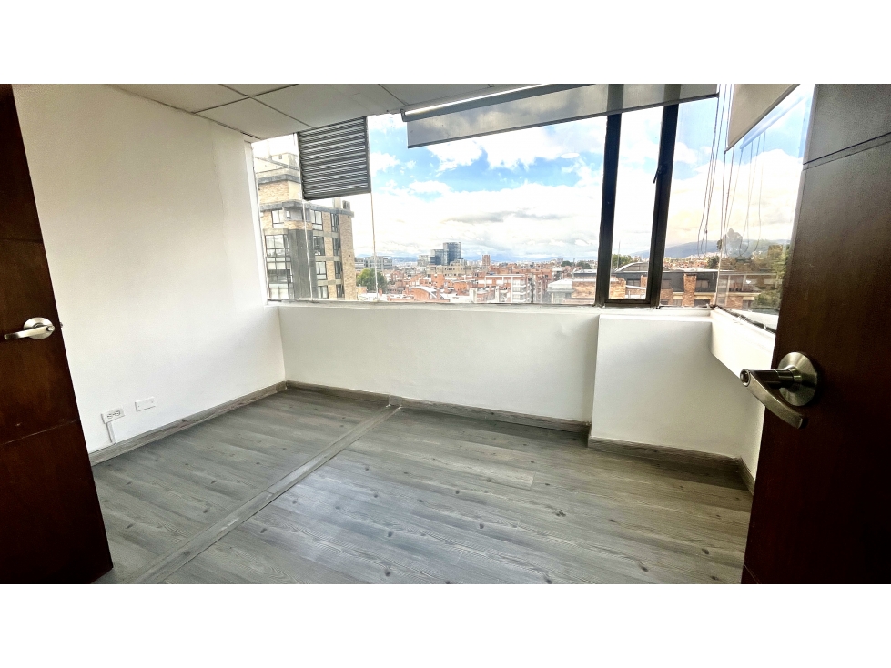 CHICO NAVARRA 130 m2, AMPLIA - EXTERIOR 6 AMBIENTES