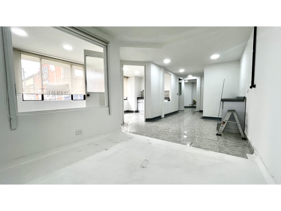 114 m2 OFICINA SANTA BARBARA OCCIDENTAL CHUL baño privado — foto 3