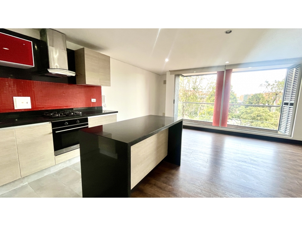 CEDRITOS EXTERIOR BALCON 103M2 3H 3B 2G