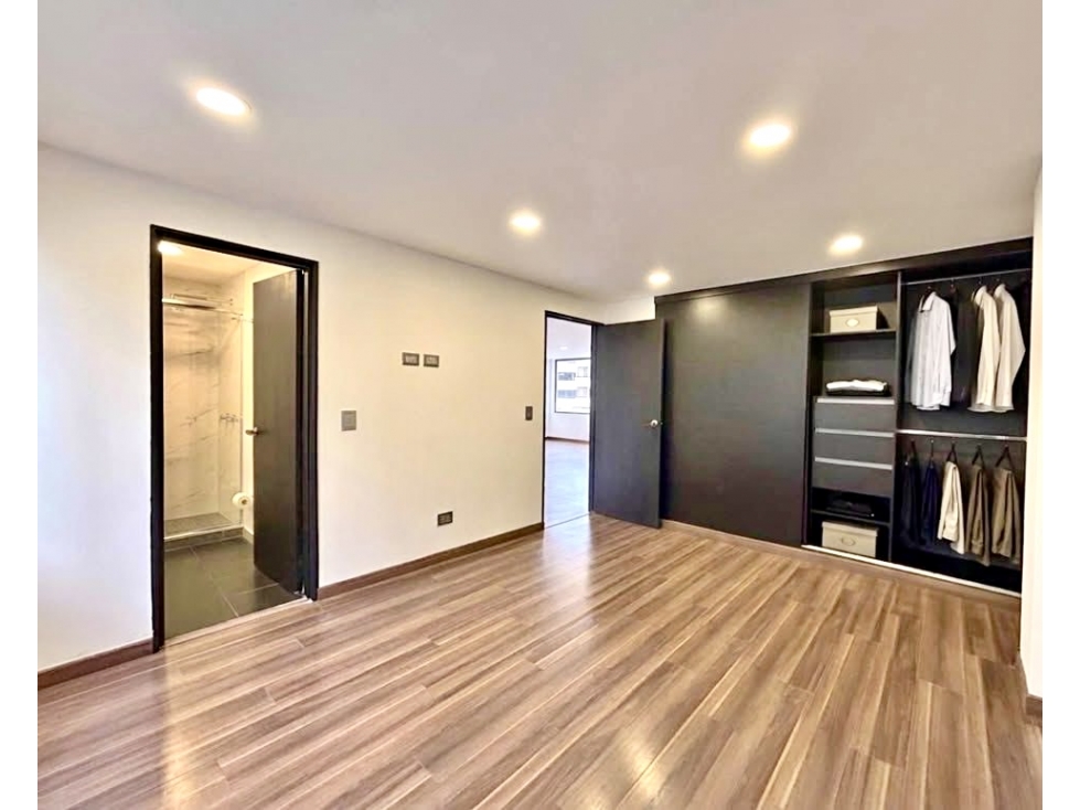 SANTA BARBARA CENTRAL 77m2 REMODELADO 2H, 2B, 1GJE — foto 3