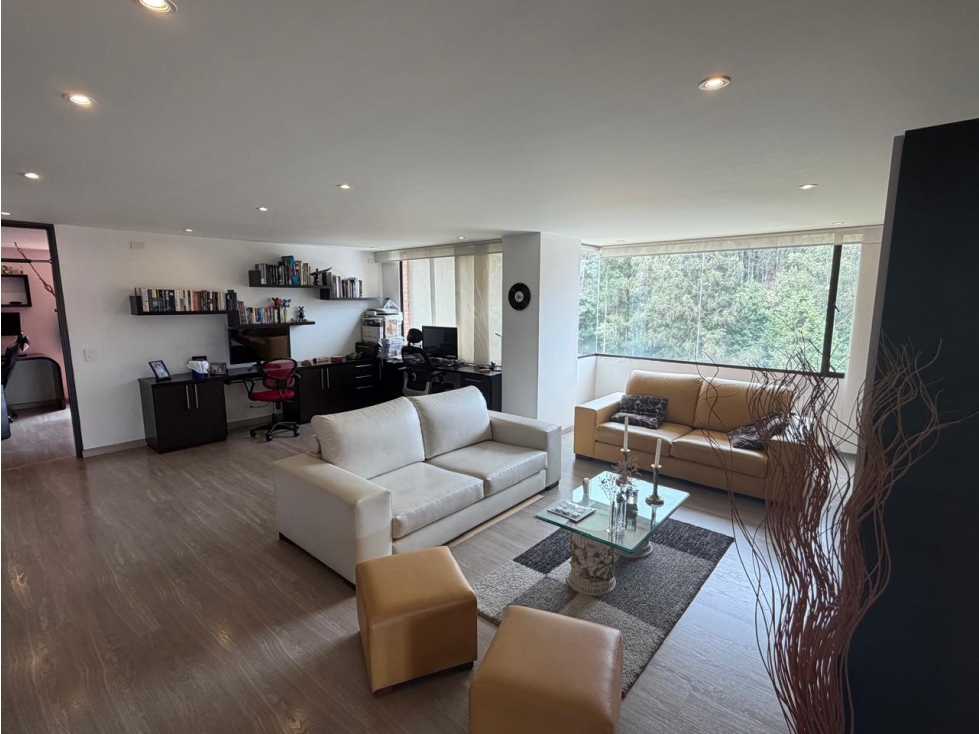 USAQUEN 440m2 CONJ.CERRADO ZONAS COMUNES REMODELADO