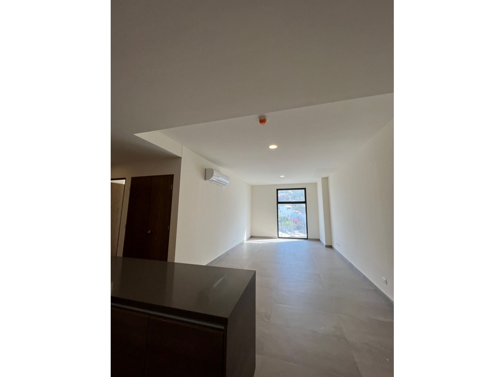 VENTA DE DEPARTAMENTO EN TORRE KIMA, VALLE PONIENTE A 4 M DE LA UDEM - 2