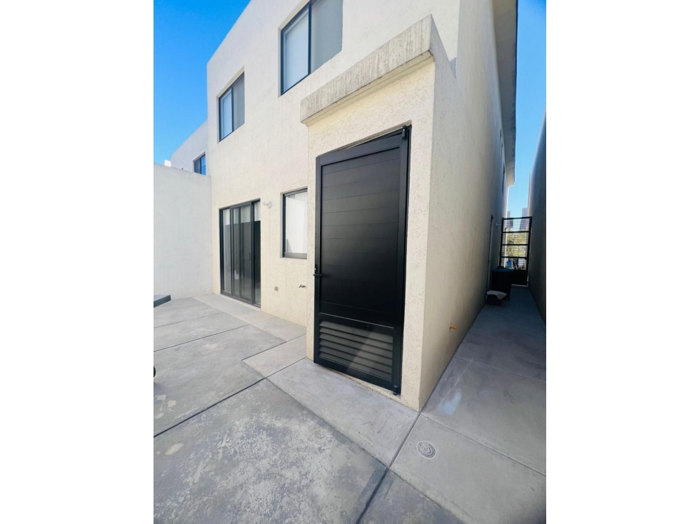 CASA EQUIPADA EN VENTA EN FERRARA, DOMINIO CUMBRES — foto 6