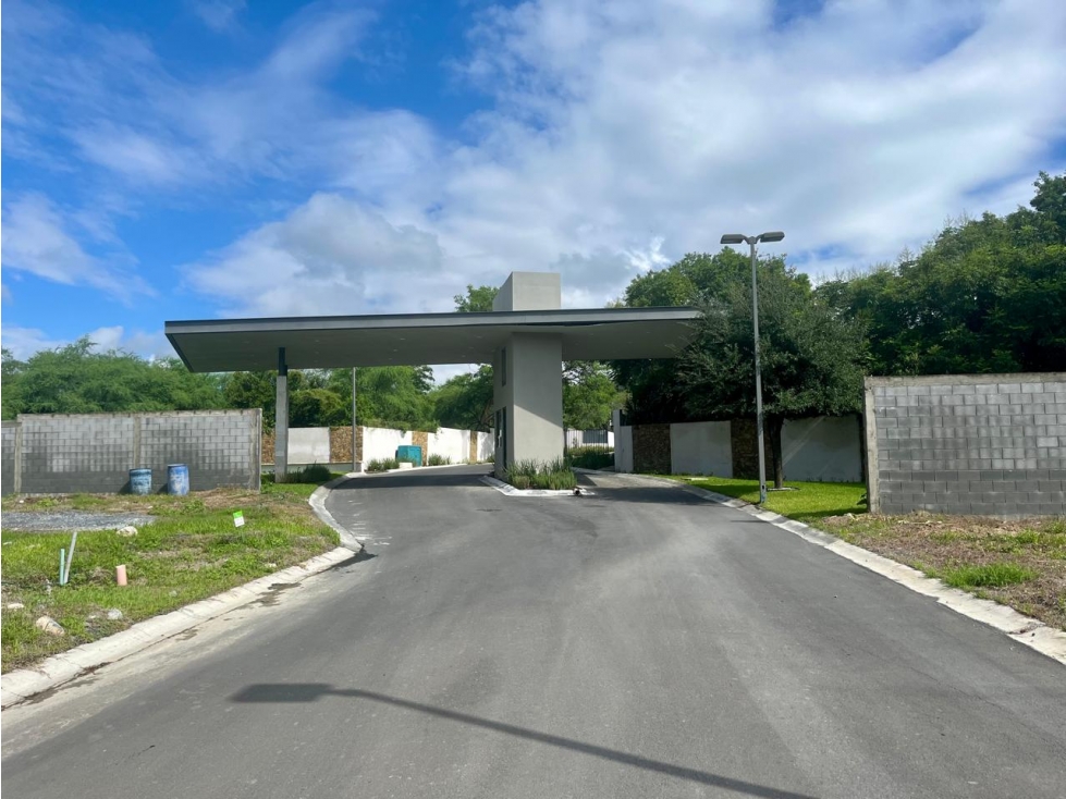 VENTA DE TERRENOS EXCLUSIVOS EN SANTIAGO N.L. EXCELENTE UBICACION — foto 2