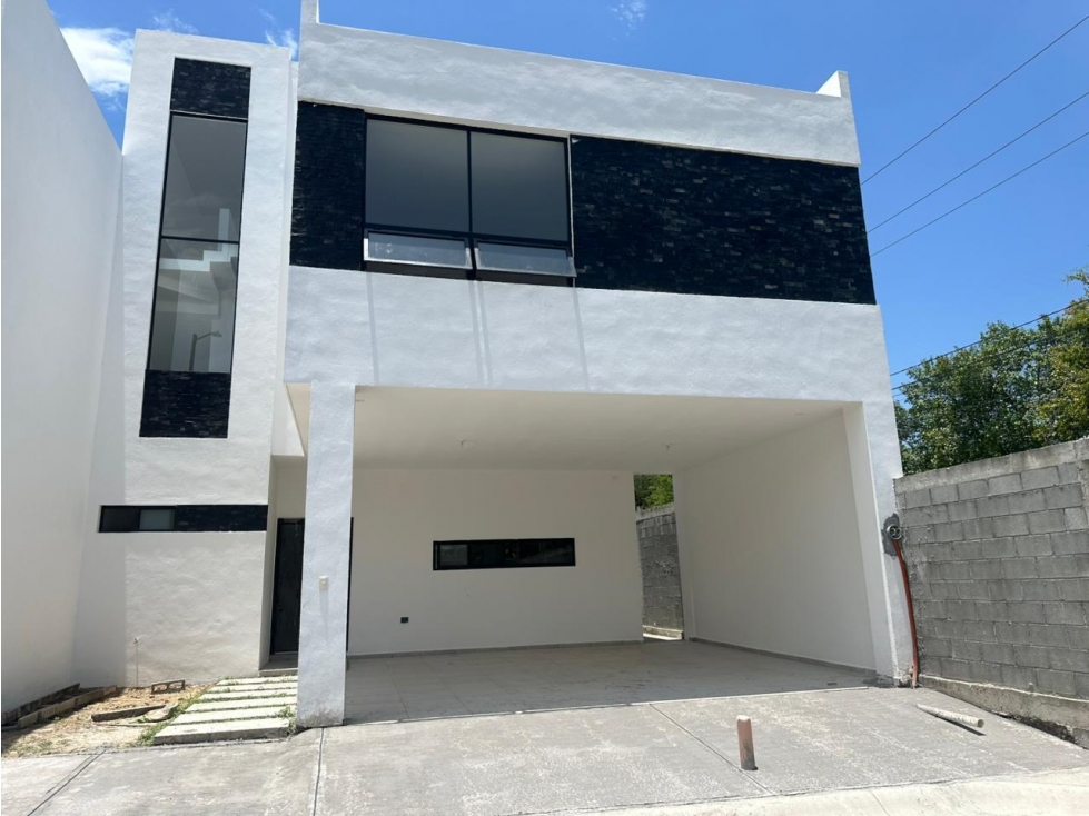 VENTA DE CASA EXCLUSIVA EN CARRETERA NACIONAL, EXCELENTE UBICACION — foto 3