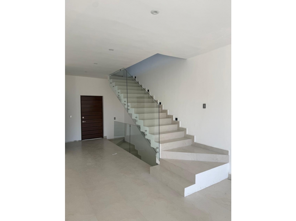 CASA EN VENTA EN ÁLAMO SUR, CARRETERA NACIONAL - 4 RECAMARAS — foto 2
