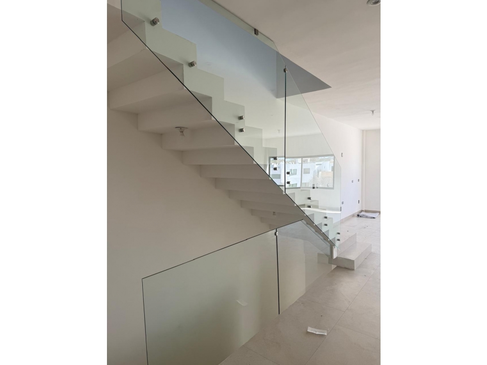 CASA EN VENTA EN ÁLAMO SUR, CARRETERA NACIONAL - 4 RECAMARAS — foto 3