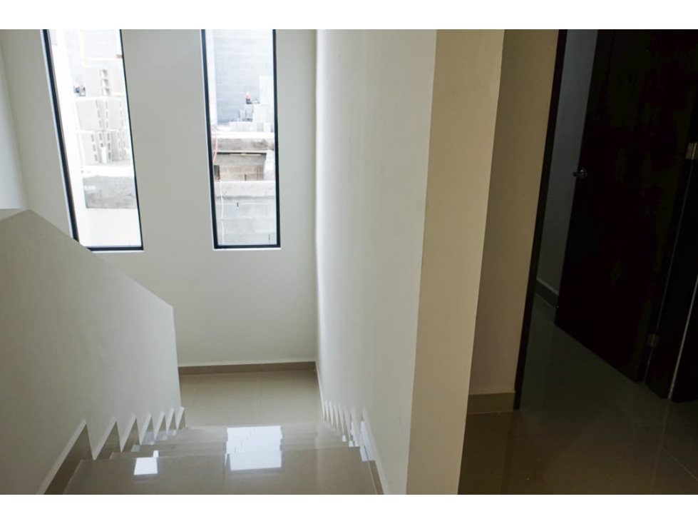 VENTA DE CASAS EN CARRETERA NACIONAL, SANTIAGO N.L EXCELENTE UBICACION - 5