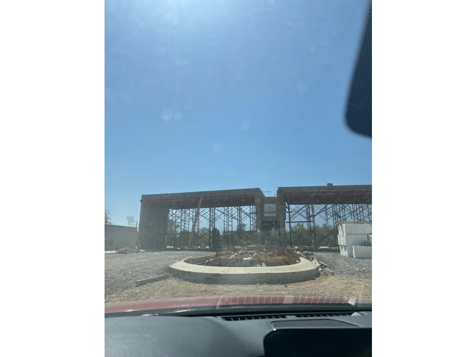 PREVENTA DE TERRENOS EN CARRETERA NACIONAL, EXCELENTE UBIACION - 4