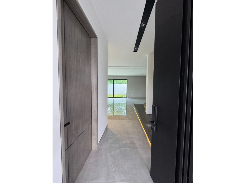 CASA DE LUJO EN VENTA EN AYSSO EL YERBANIZ, SANTIAGO N.L. — foto 2