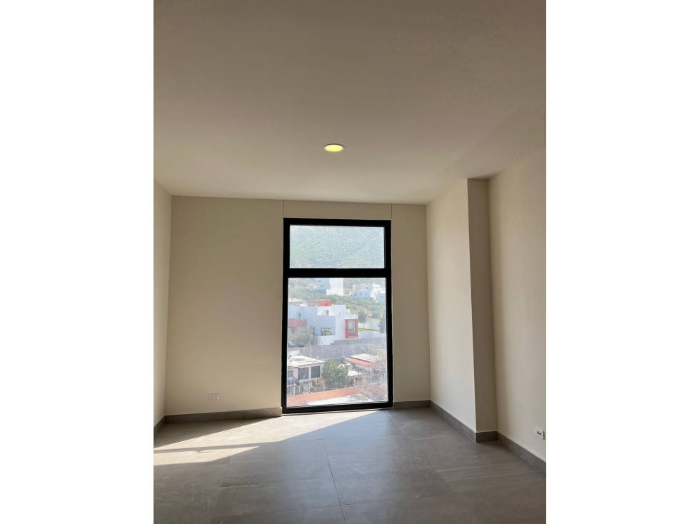 VENTA DE DEPARTAMENTO EN TORRE KIMA, VALLE PONIENTE A 4 M DE LA UDEM - 4