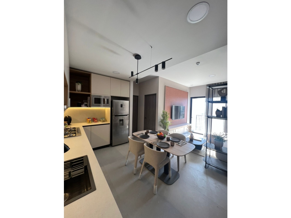 VENTA DE DEPARTAMENTOS EN COLONIA CENTRO DE MTY, EXCELENTE UBICACION - 2