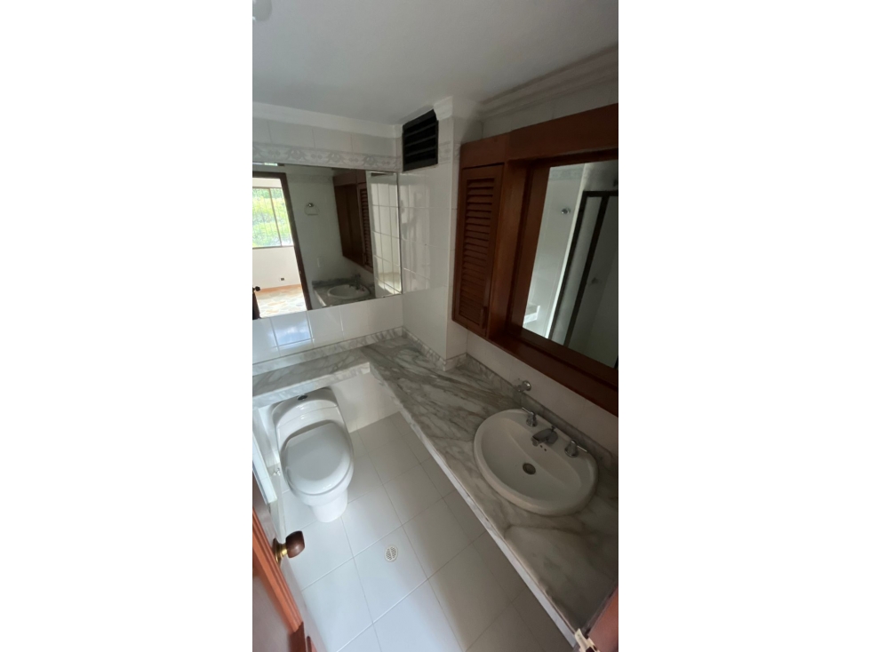 Oportunidad: Apto 108 m² + Parqueadero Doble- Quintas de don simón — foto 2