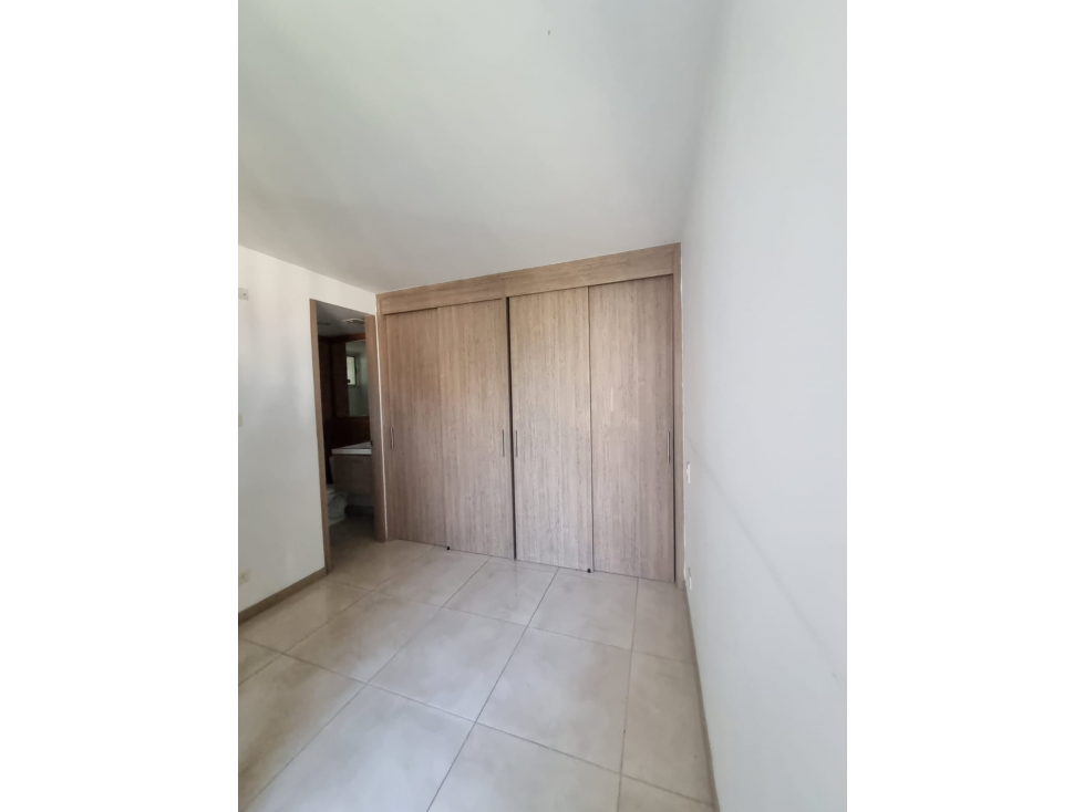 ALQUILO APARTAMENTO EN 5TO PISO EN EL NORTE DE CALI — foto 3