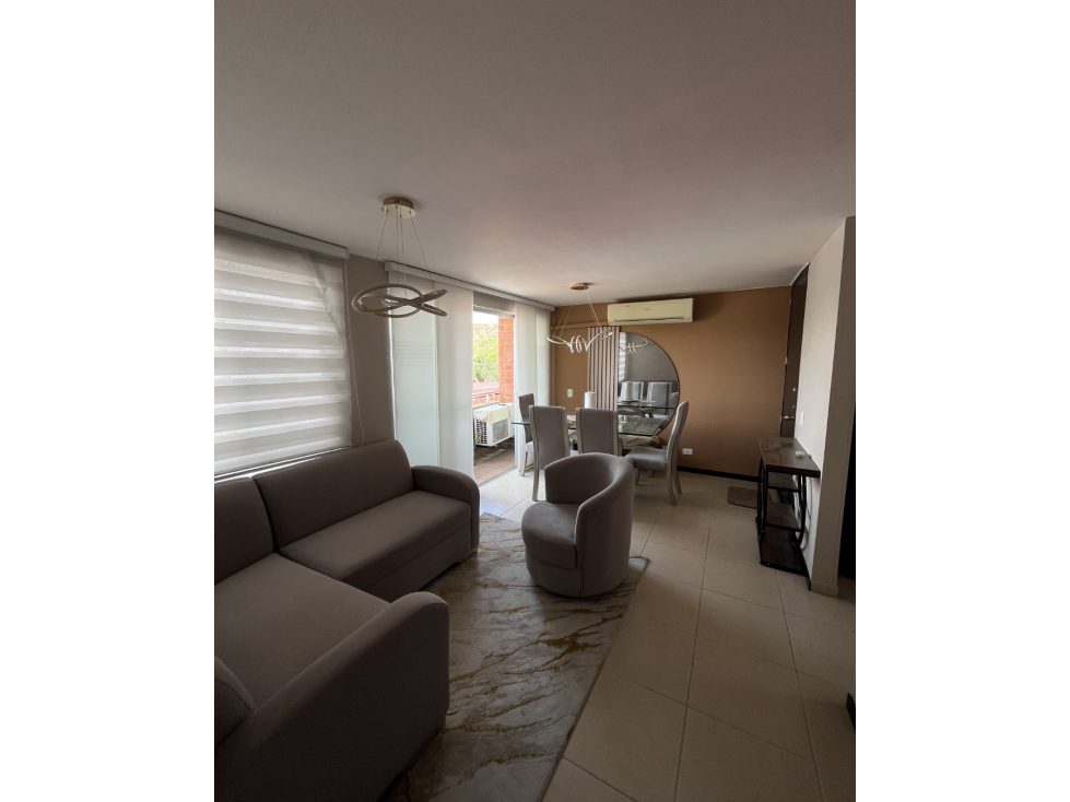 VENDO HERMOSO APARTAMENTO EN EL NORTE DE CALI — foto 2