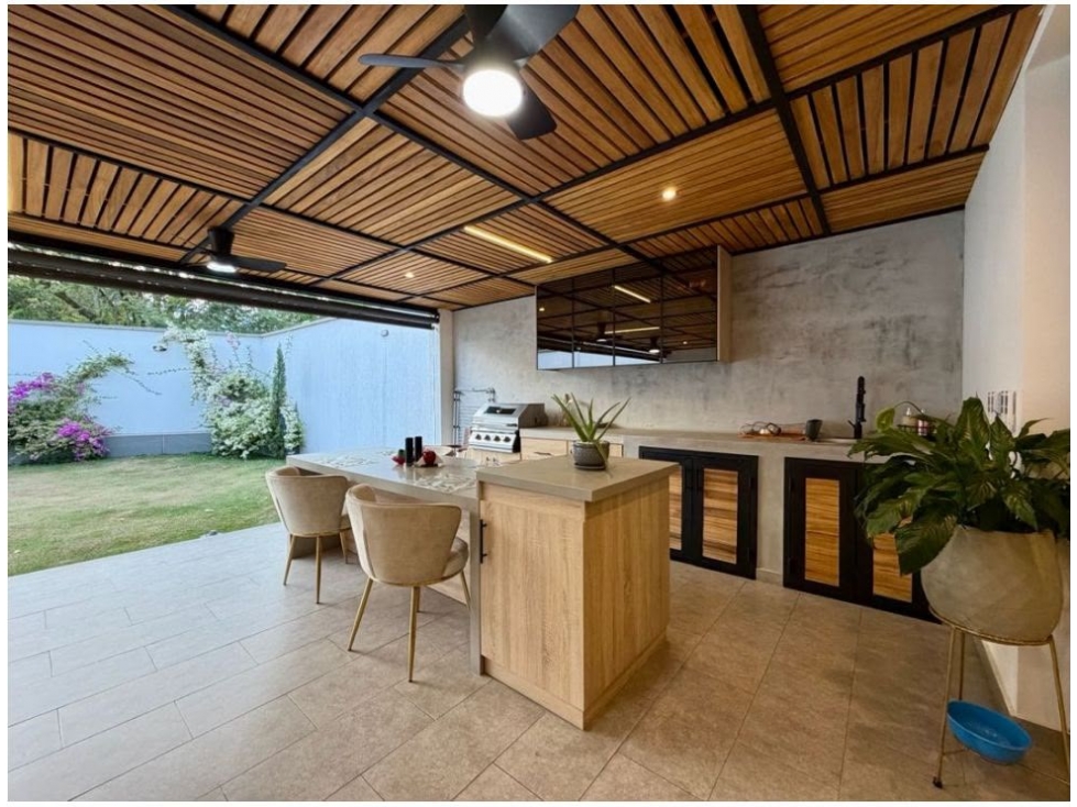 Casa Moderna de Lujo en Alto Pance al sur de Cali
