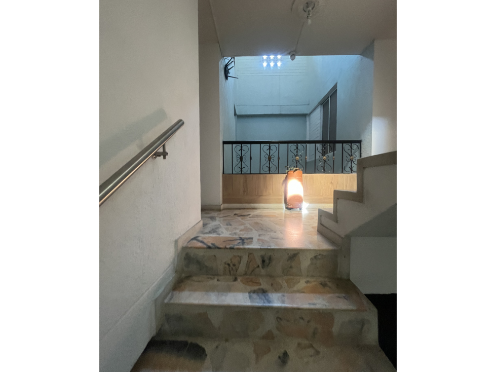VENDO EDIFICIO CON APARTAESTUDIOS BARRIO INGENIO SUR CALI — foto 4
