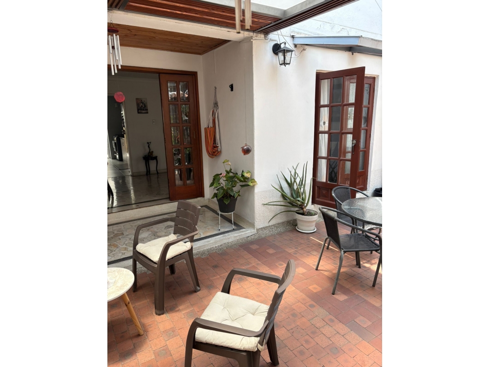 Venta Casa Independiente 2 Niveles en el sur Barrio Camino Real — foto 6