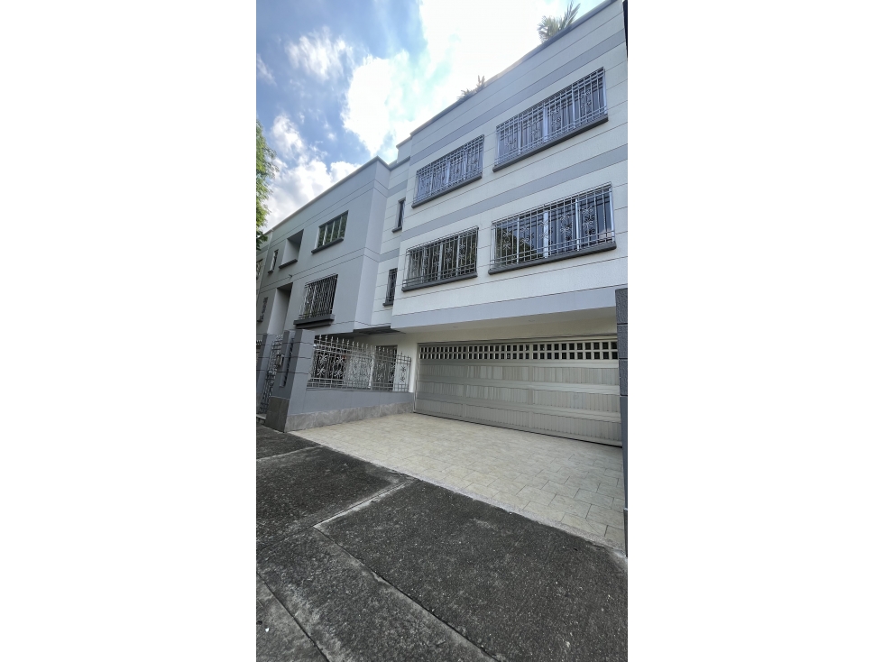 Edificio esquinero en venta El Ingenio III Cali 662 m² ideal inversión — foto 3