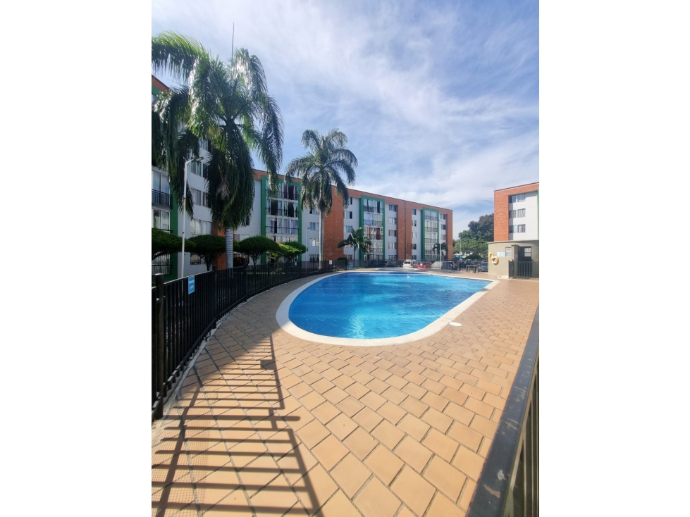 APARTAMENTO EN VENTA AL NORTE DE CALI PISO 4
