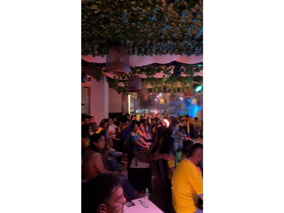 Venta de Negocio Acreditado Bar Gastrobar en El Ingenio en 2 Niveles — foto 4