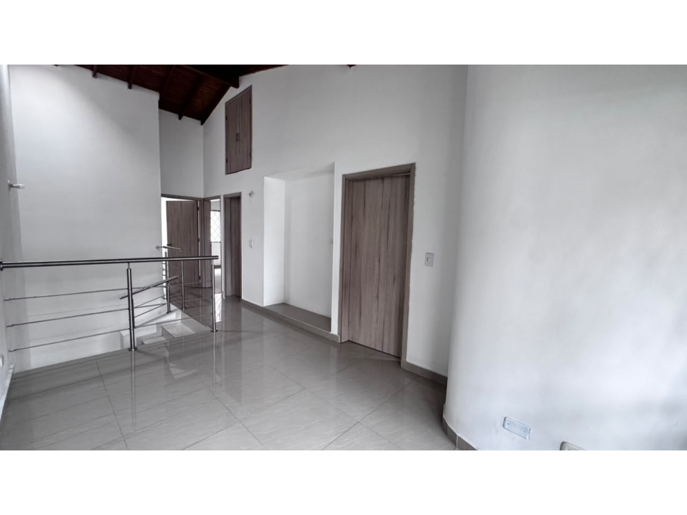 Se vende Casa Remodelada en La Flora Norte de Cali — foto 5