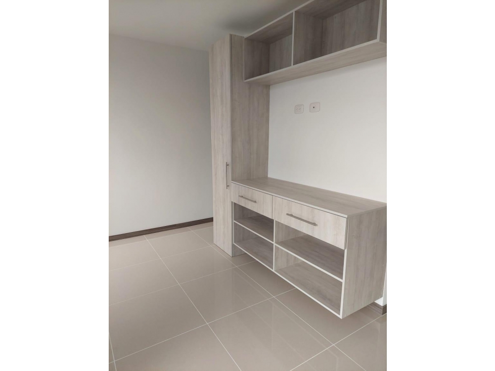Alquiler de Apartamento en Valle del Lili Piso 5 Doble Parqueadero — foto 4