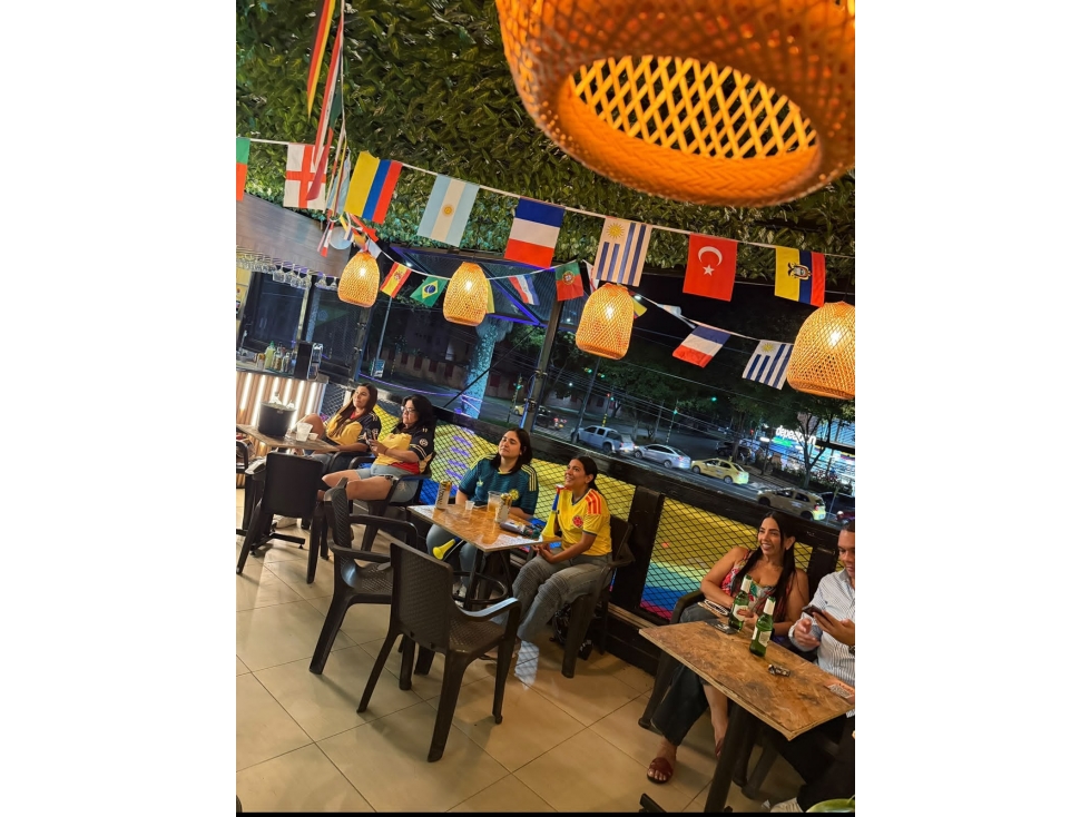 Venta de Negocio Acreditado Bar Gastrobar en El Ingenio en 2 Niveles — foto 6