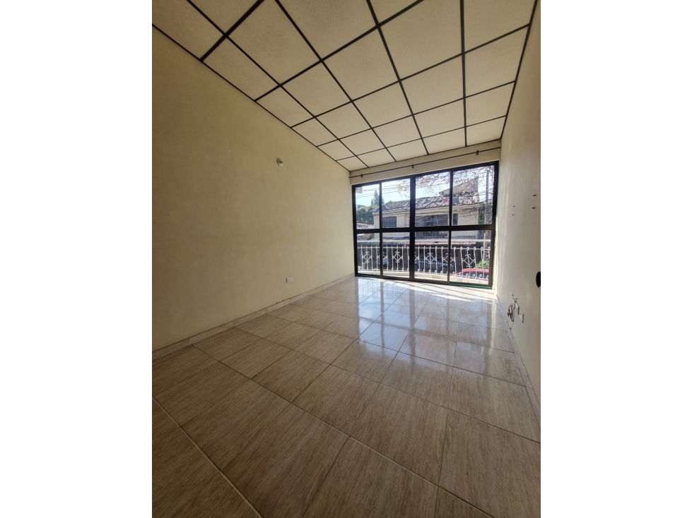 VENDO CASA CAPRI