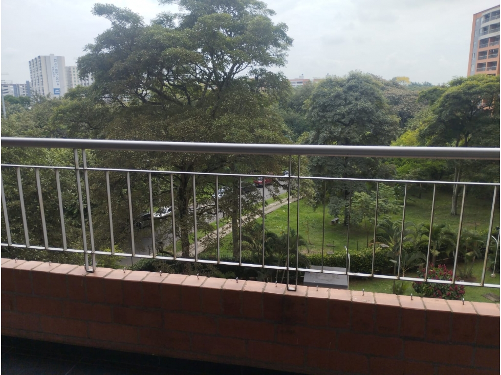 Apartamento en Alquiler en Ciudad Jardín al sur de Cali — foto 6