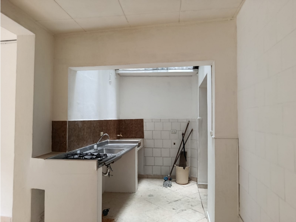 Local girardot en renta Medellín — foto 4