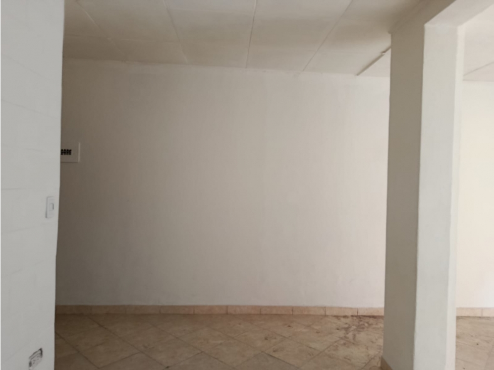 Local girardot en renta Medellín — foto 5