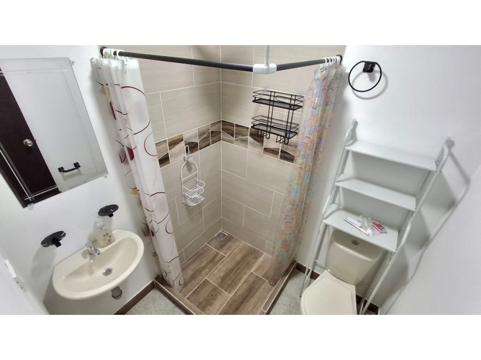Apartaestudio en Arriendo en San Joaquín Servicios Incluidos — foto 6