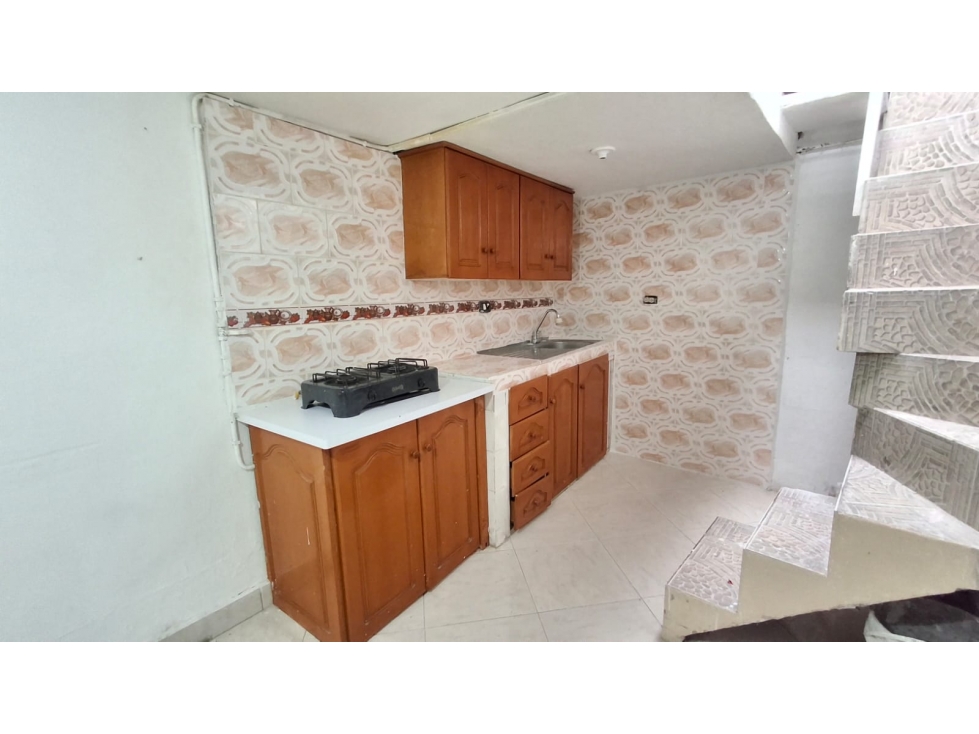 APARTAESTUDIO O LOCAL COMERCIAL EN RENTA - BELEN LOS ALPES - 1