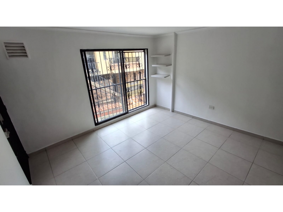 APARTAMENTO EN ARRIENDO EN BUENO AIRES — foto 2