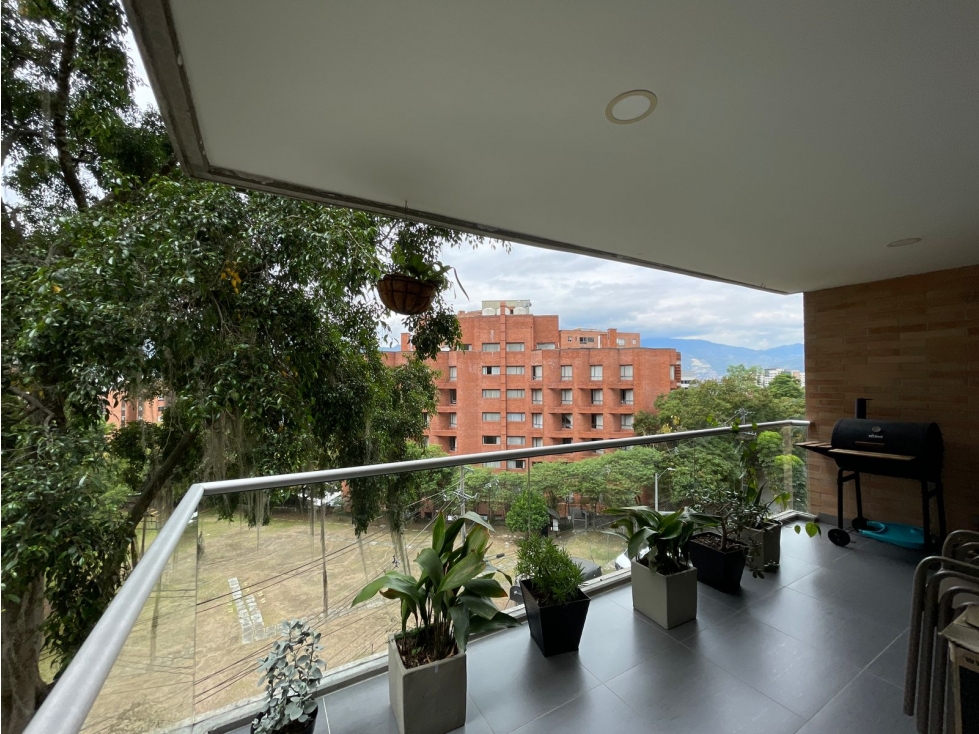 HERMOSO APARTAMENTO EN CASTROPOL — foto 4