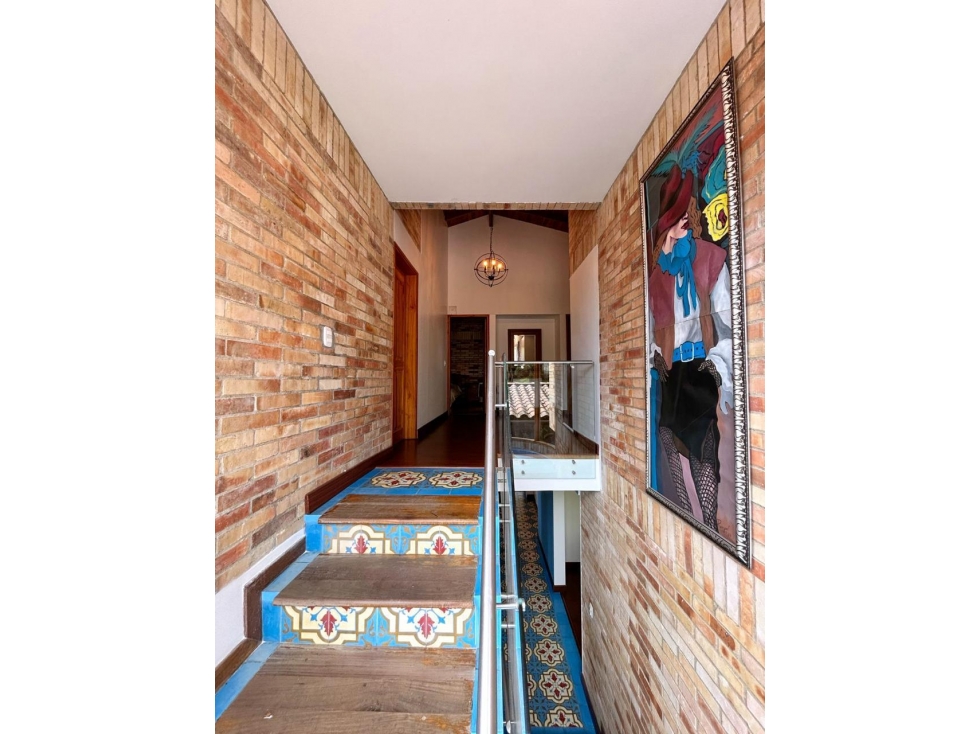 Espectacular Lote con Casa en Alto de Palmas en venta — foto 5
