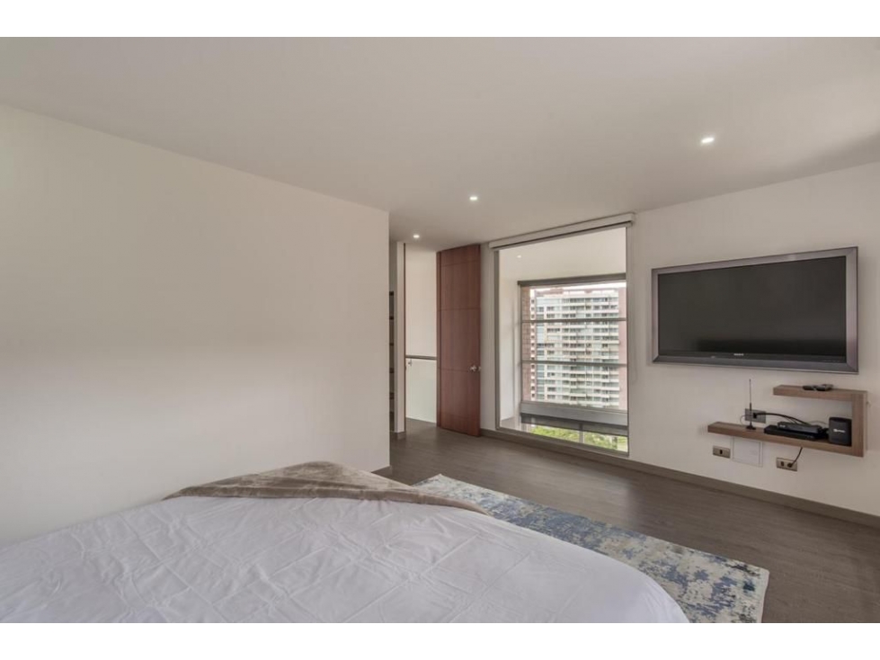 Apto Duplex en arriendo amoblado cerca al Tesoro — foto 5