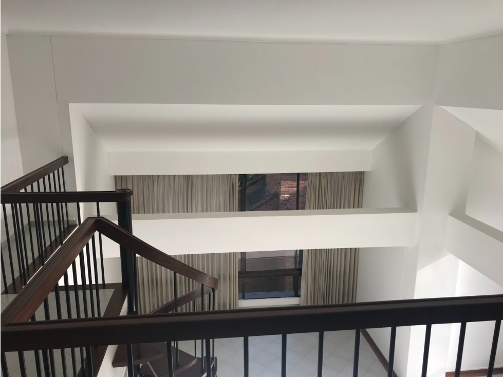 Espectacular apto dúplex en el Poblado la Concha — foto 6