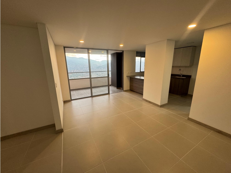 ESTRENA PENTHOUSE CON HERMOSA VISTA EN ENVIGADO
