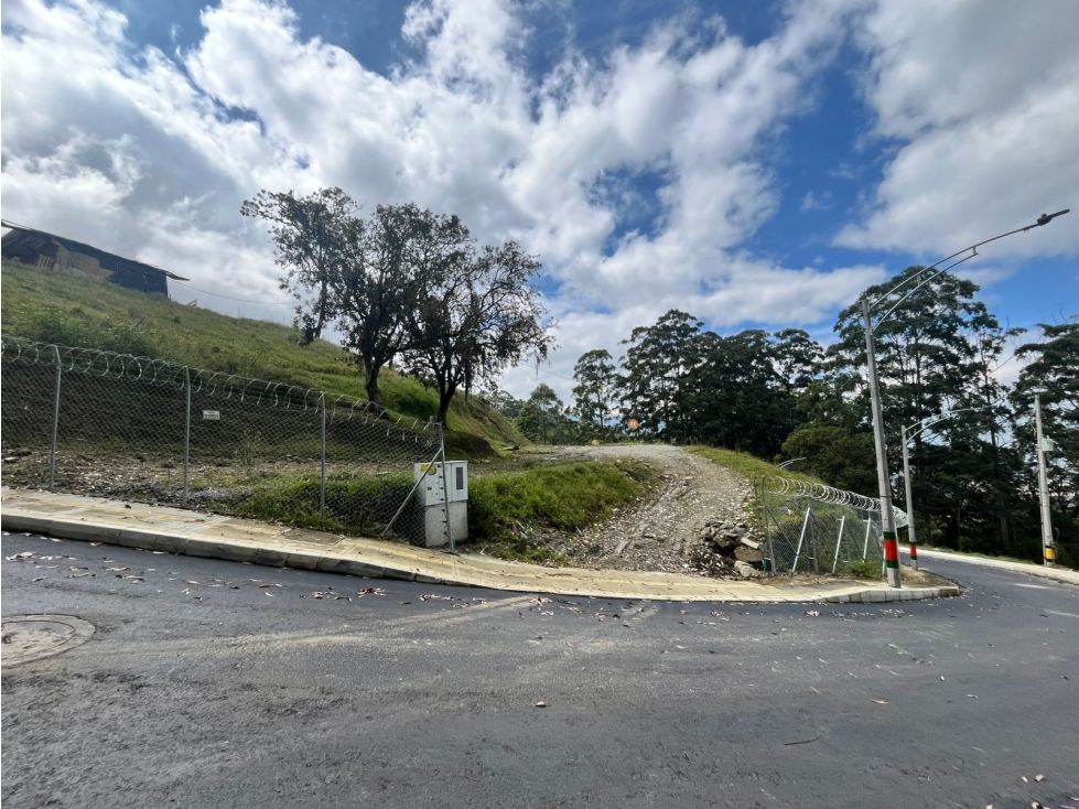 Venta de Excelentes Lotes en Envigado - Loma del Chocho - L11 — foto 2
