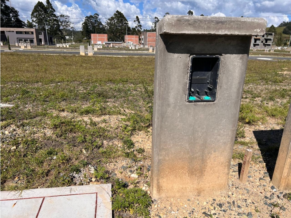 Venta de lote - Unidad cerrada en Marinilla - 2