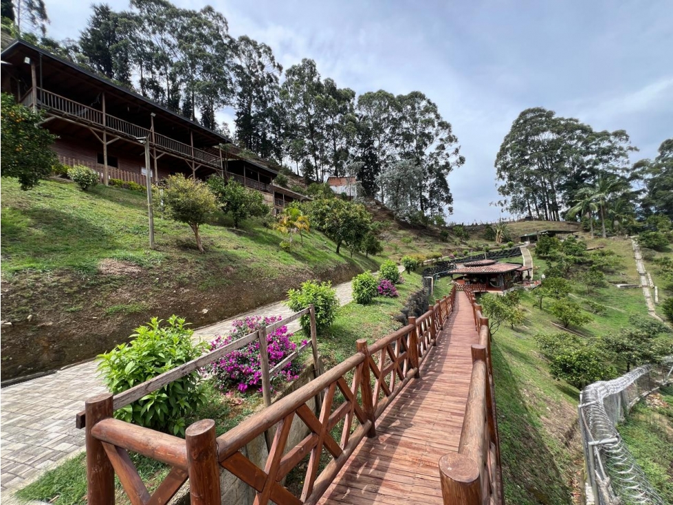 Venta de Espectacular Finca Campestre en Sabaneta - 3