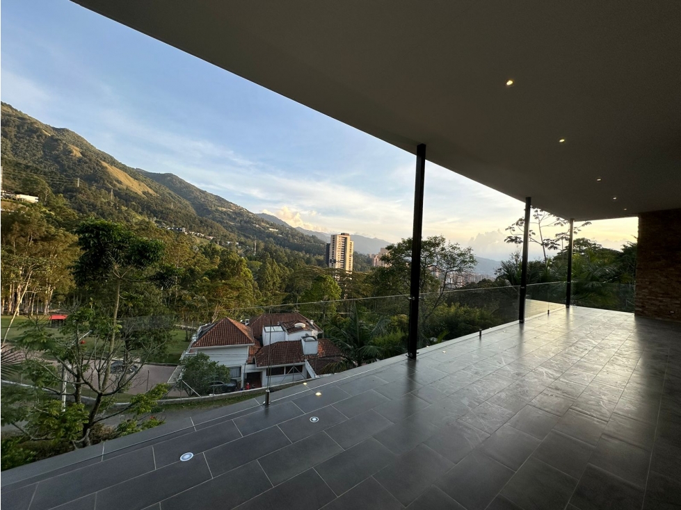 EXCLUSIVA CASA EN LAS PALMAS EN VENTA — foto 4