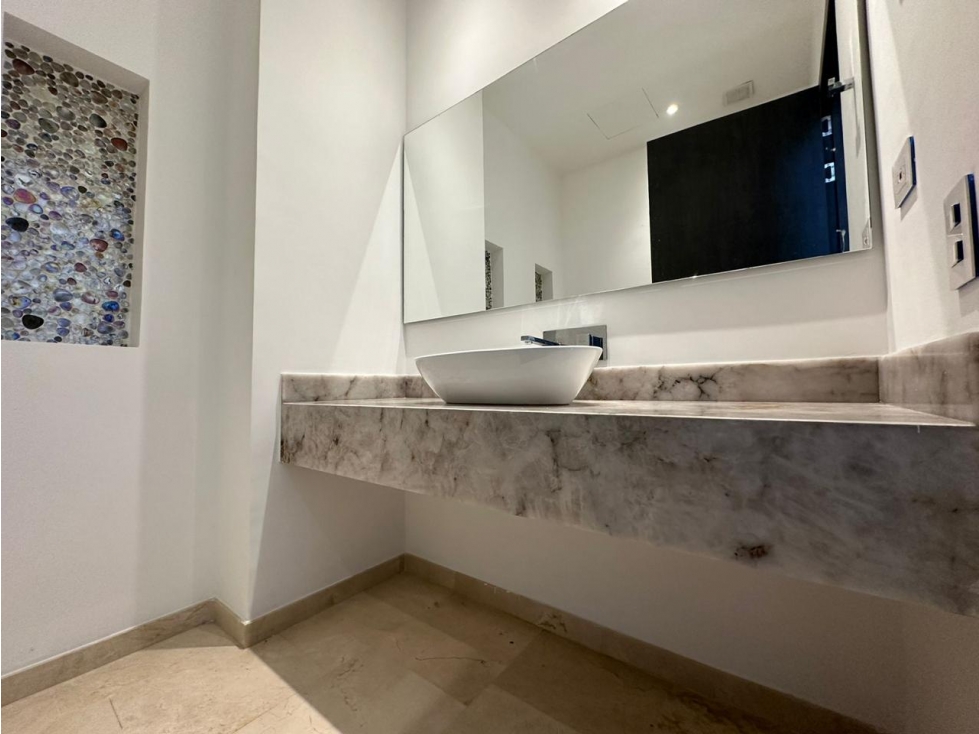 Casa ubicada en una de las unidades más exclusivas de las palmas — foto 6