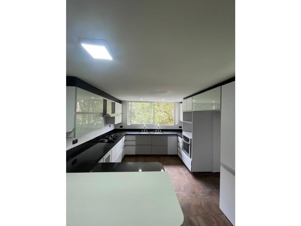 ESPECTACULAR CASA EN LA DOCTORA SABANETA — foto 2