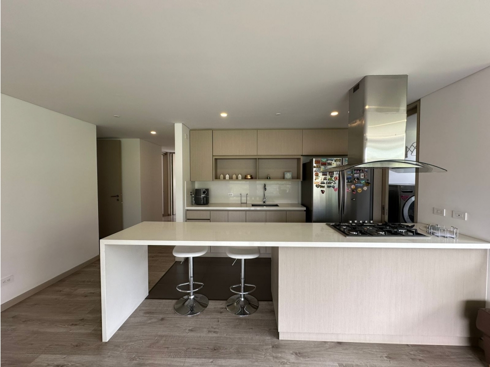 APARTAMENTO EN LA LOMA DEL PADRE MARIANITO CON ESPECTACULAR VISTA — foto 4