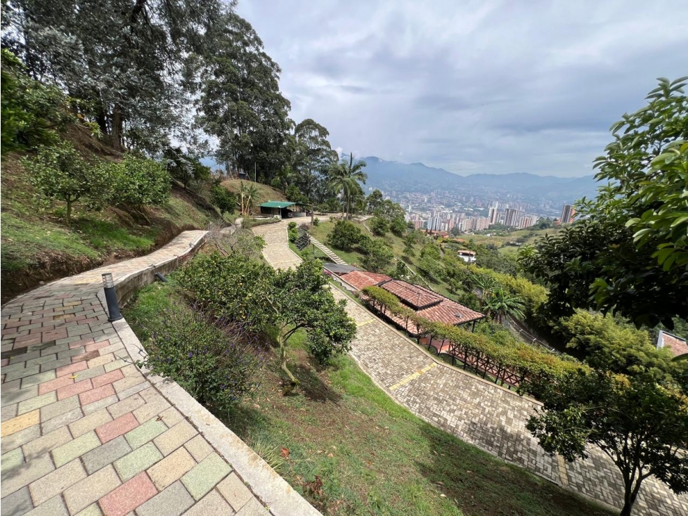 Venta de Espectacular Finca Campestre en Sabaneta - 4