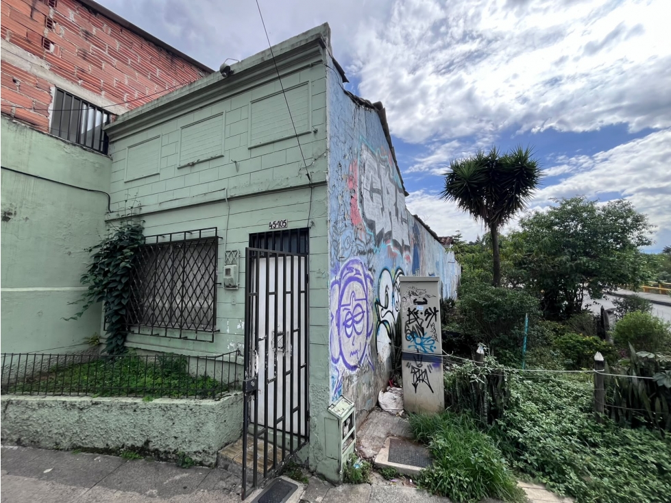 Venta Casa Lote en Manrique Central - Medellín